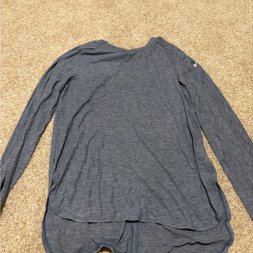 Under Armour Women's Heathered Gray Long Sleeve Tee